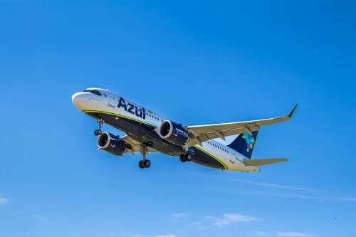 Azul