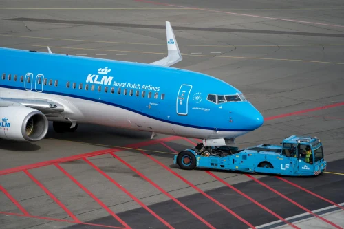 Klm (KL) aircraft on the apron.
