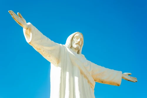 The majestic Cristo Blanco statue overlooking Cusco under a clear blue sky